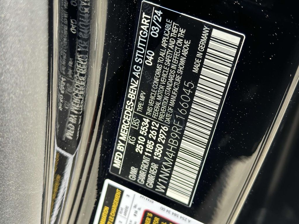 2024 Mercedes-Benz GLC 300 25