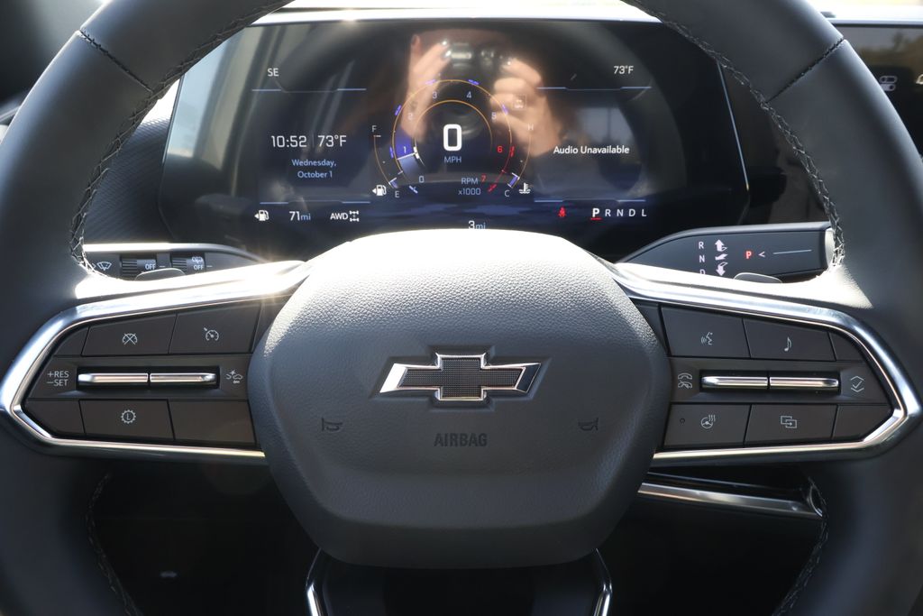 Thumbnail: 2026 Chevrolet Equinox - 21