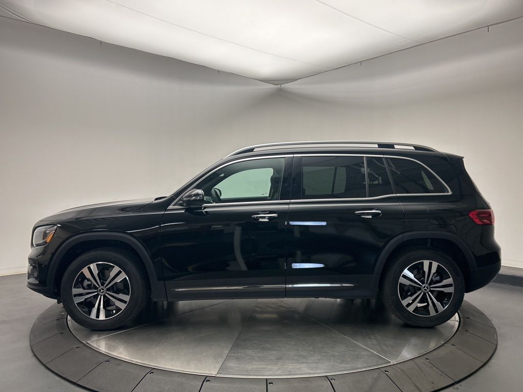 Thumbnail: 2026 Mercedes-Benz GLB - 5