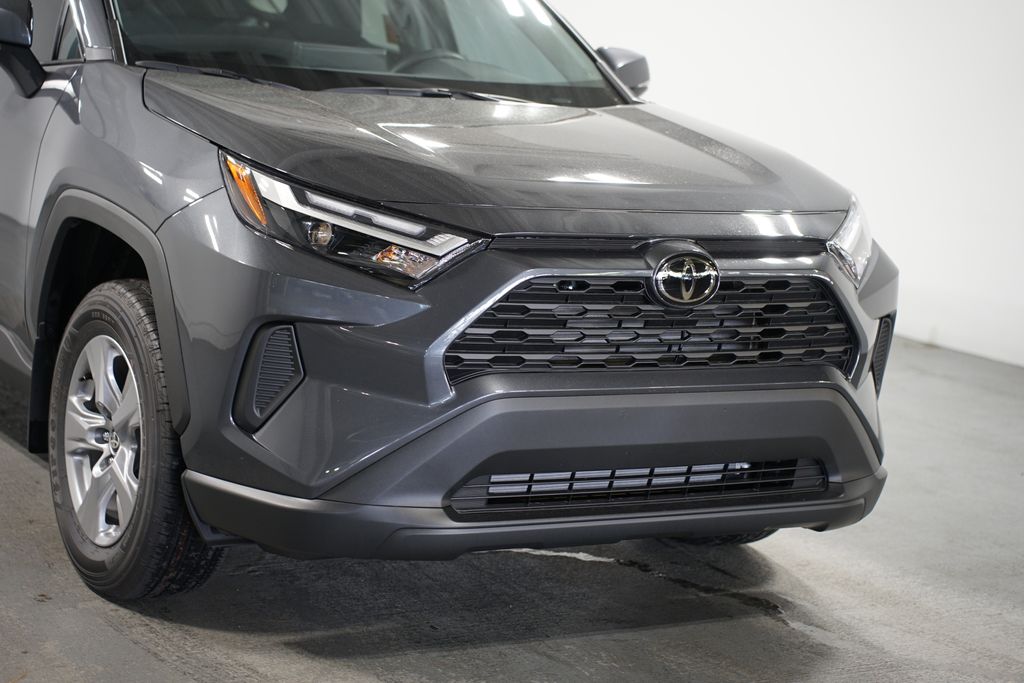 Thumbnail: 2025 Toyota RAV4 - 4