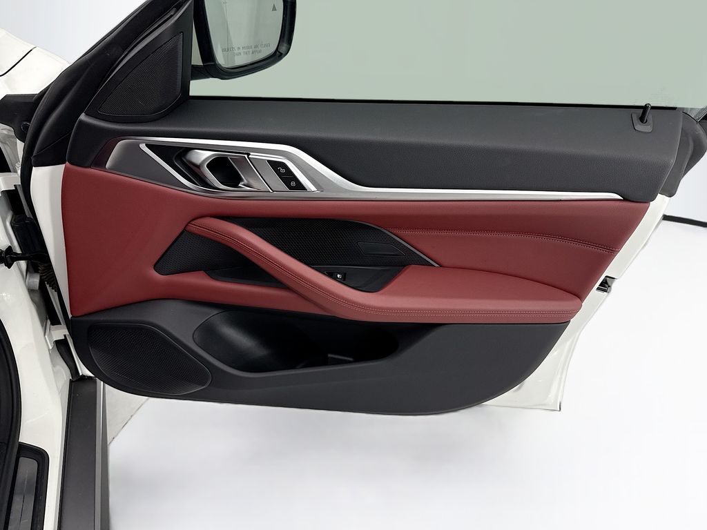 Thumbnail: 2024 BMW i4 - 24