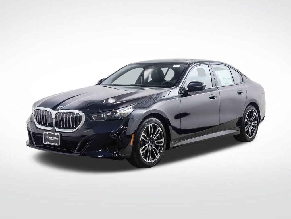 Thumbnail: 2026 BMW 5 Series - 1