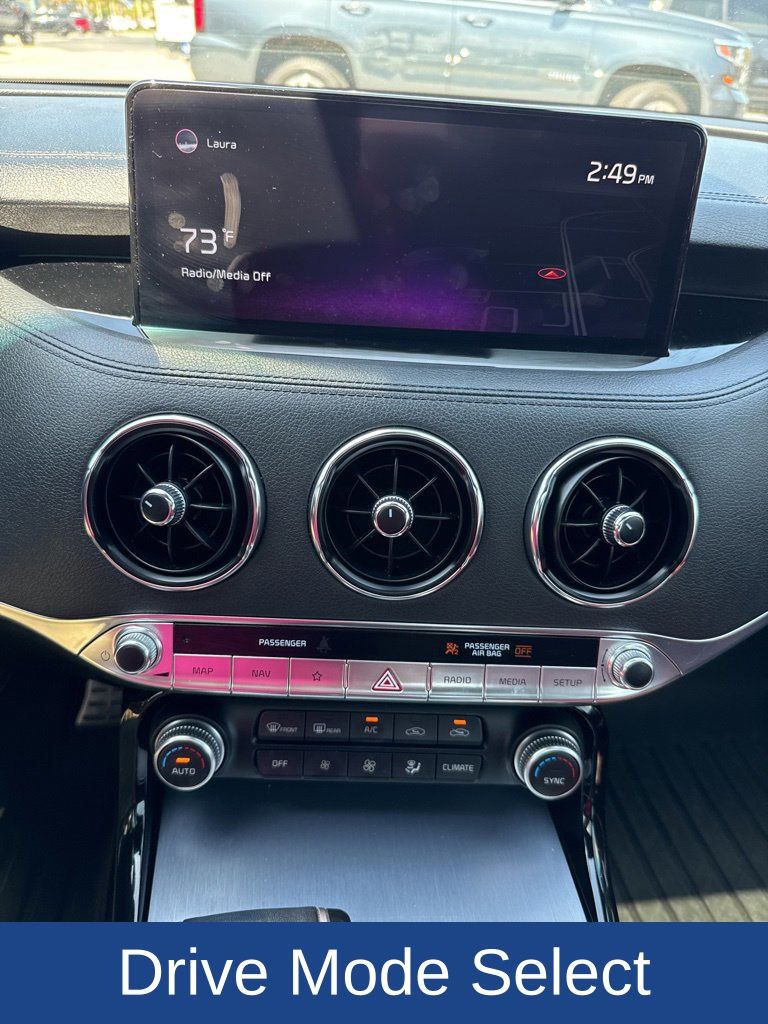 2022 Kia Stinger GT1