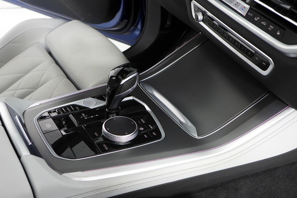 Thumbnail: 2023 BMW X5 - 15