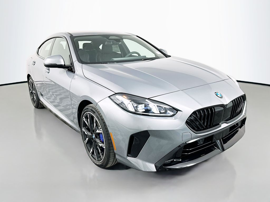 Thumbnail: 2026 BMW 2 Series - 3