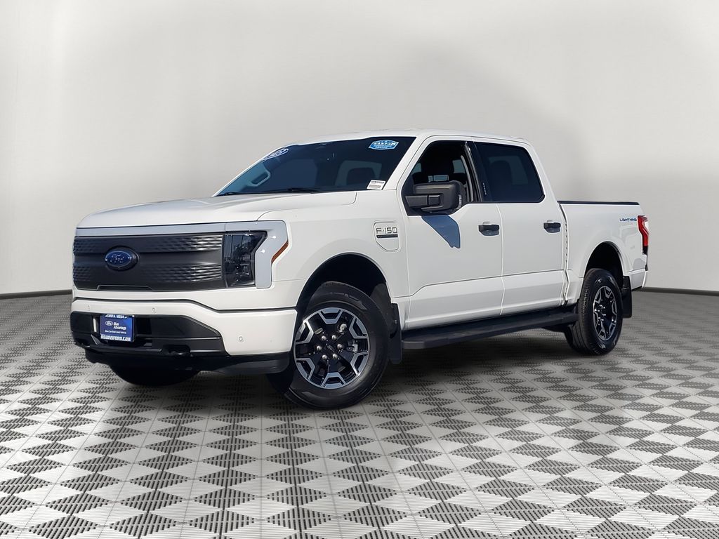 Used 2023 Ford F-150 Lightning XLT with VIN 1FTVW1EL2PWG39176 for sale in San Juan Capistrano, CA