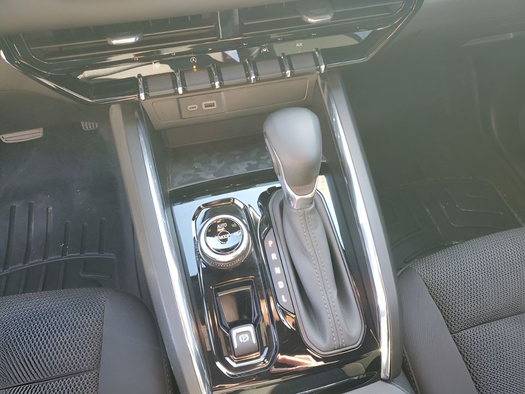 Used Car 2023 Gmc Canyon  Elevation For Sale Under $40,000 In Austin, Texas