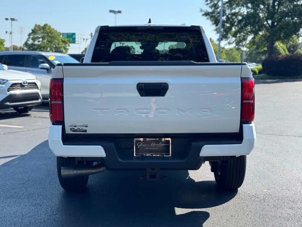 2025 Toyota Tacoma SR5 Double Cab photo 7