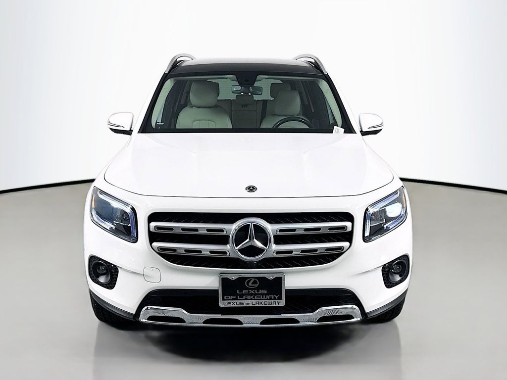 Thumbnail: 2021 Mercedes-Benz GLB - 2