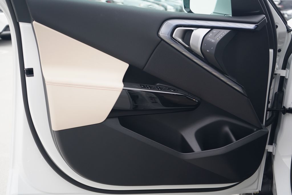 Thumbnail: 2026 BMW X3 - 8