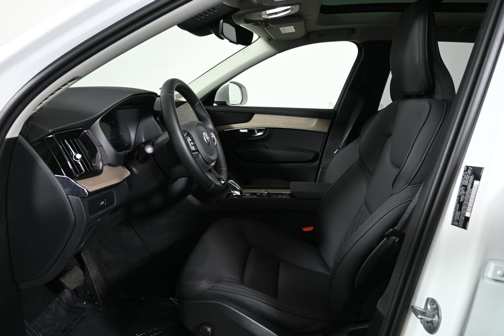 Thumbnail: 2025 Volvo XC90 - 3
