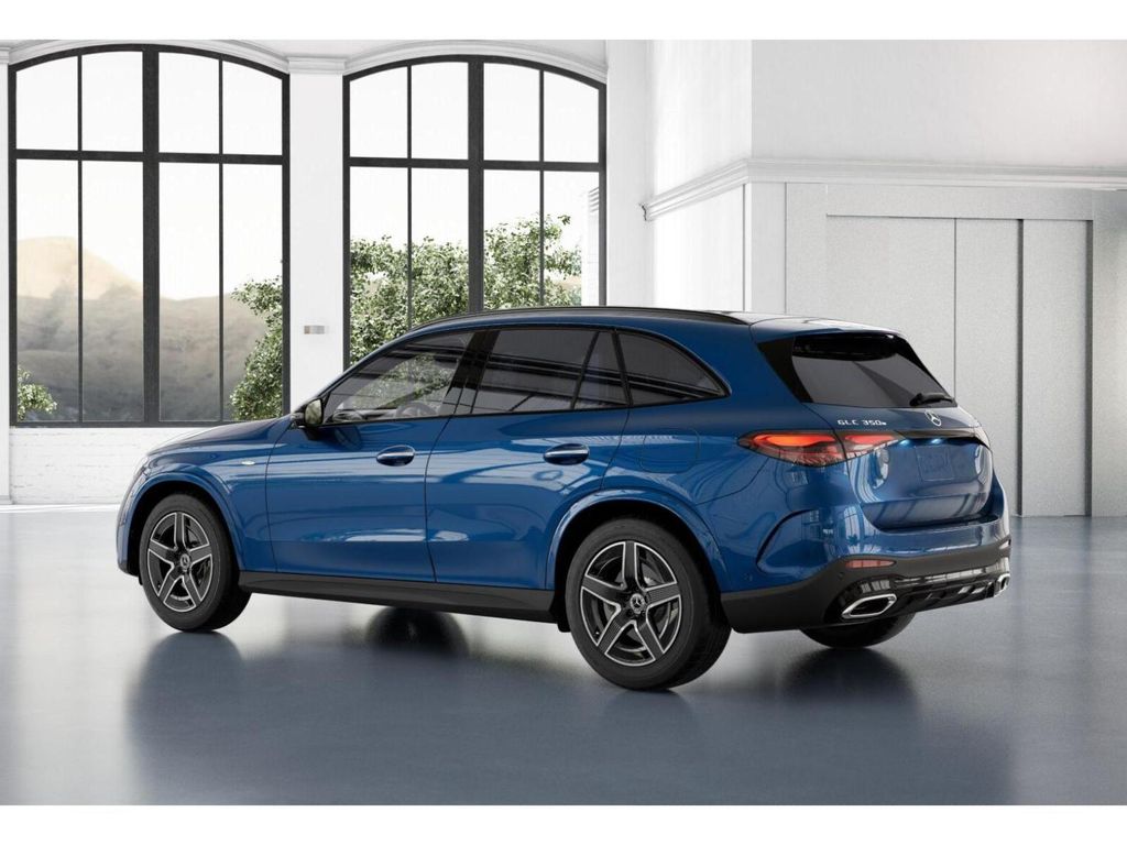 Thumbnail: 2026 Mercedes-Benz GLC - 30