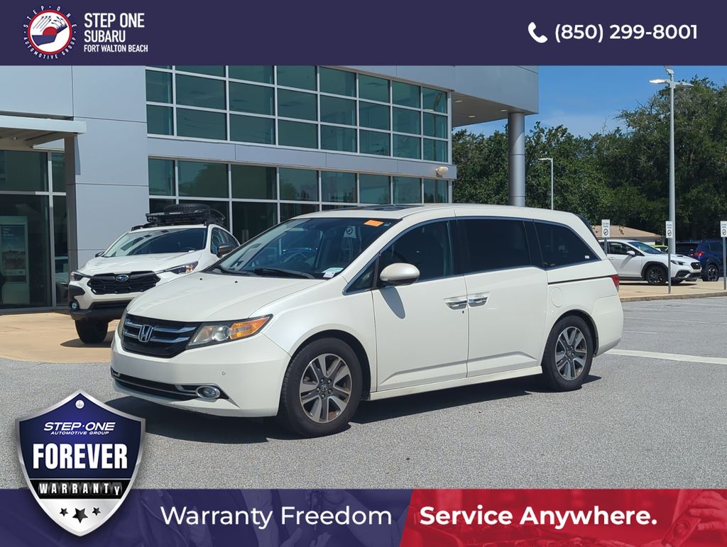  2016 Honda Odyssey Touring FWD   