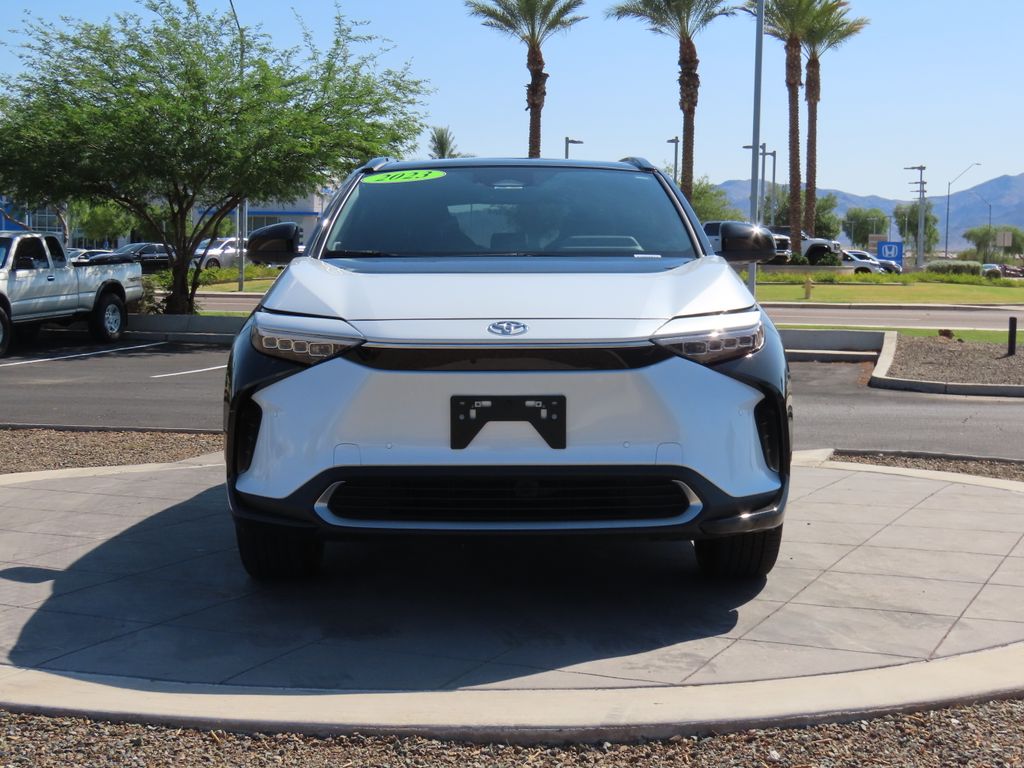 2023 Toyota bZ4X Limited 2