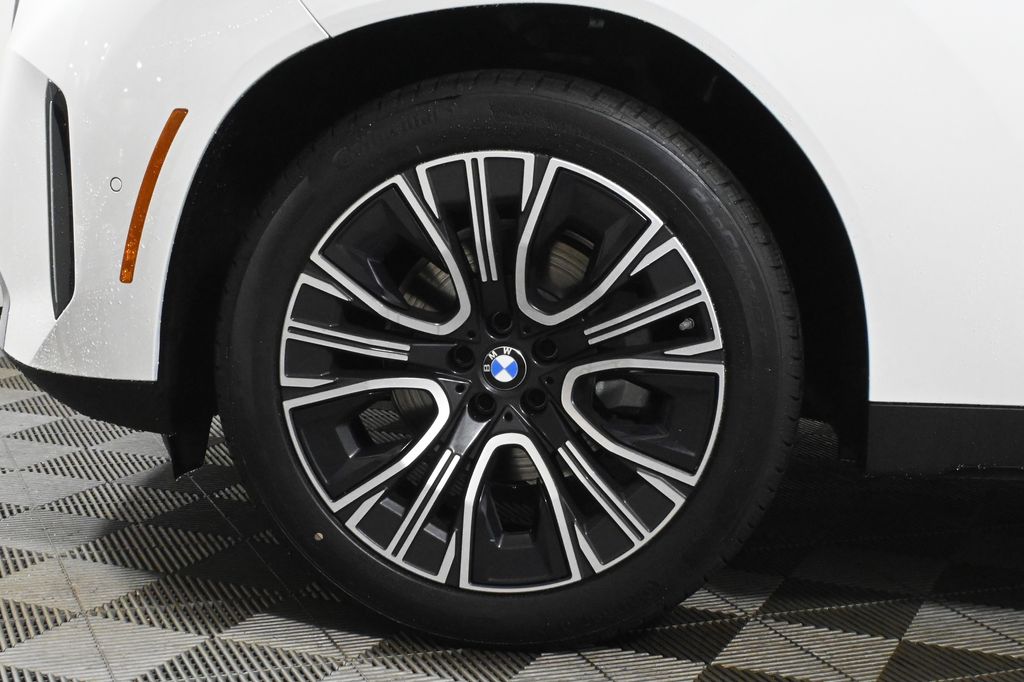 Thumbnail: 2026 BMW X3 - 12