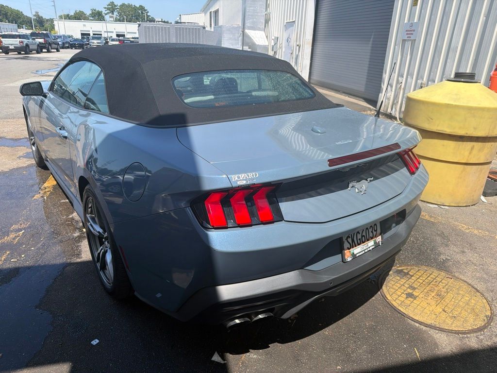 Vapor Blue Metallic 2024 Ford Mustang Convertible Rear-Wheel Drive Automatic