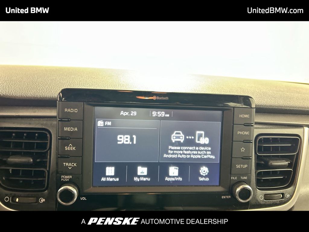 2019 Kia Rio S 16