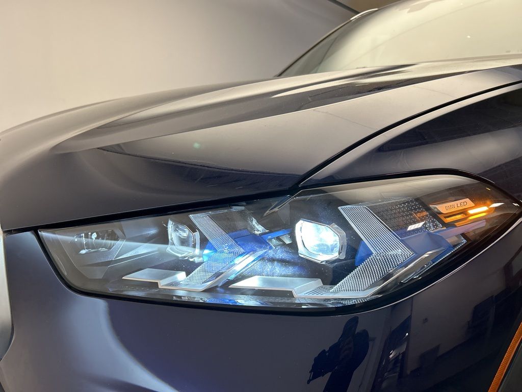 Thumbnail: 2024 BMW X5 - 9