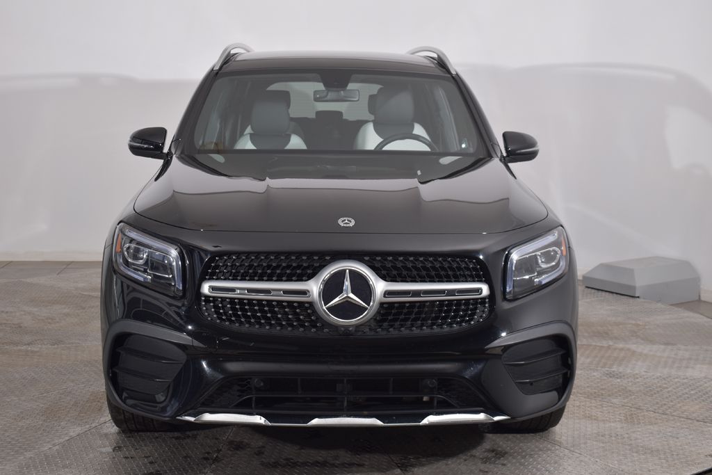 Thumbnail: 2022 Mercedes-Benz GLB - 10