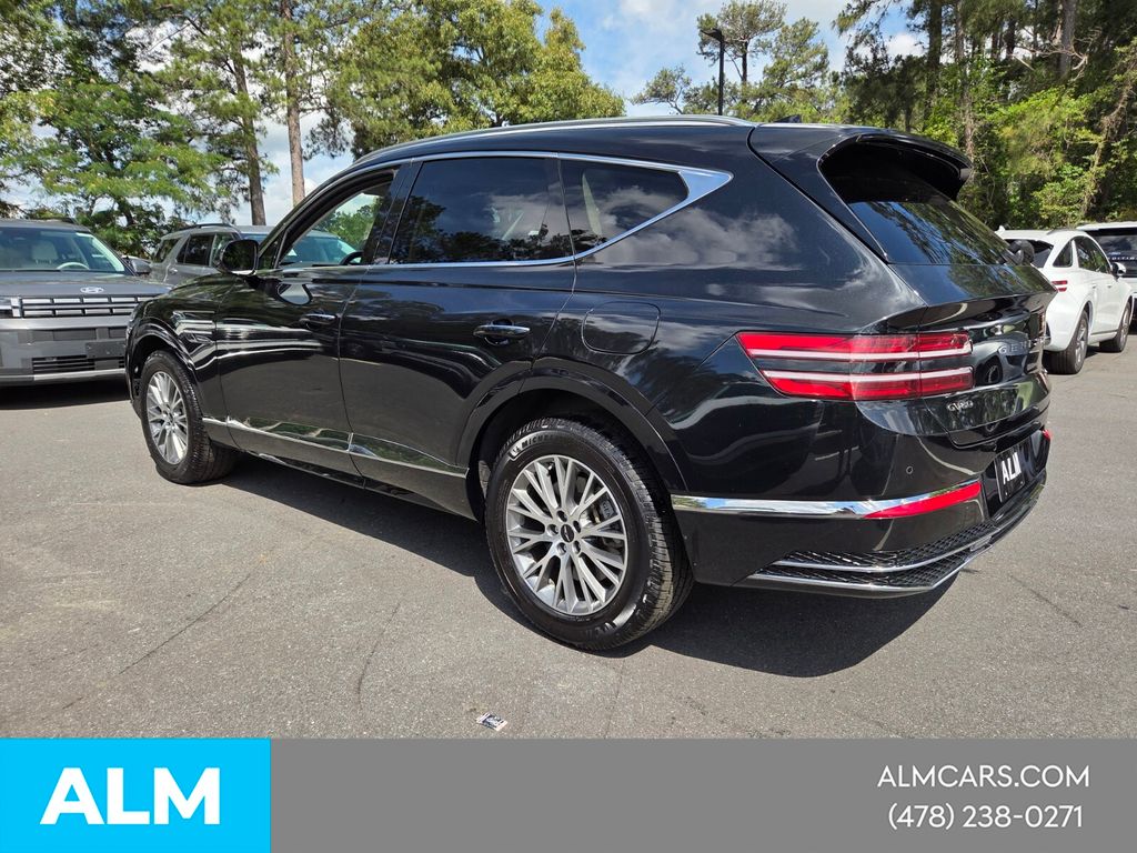 Used 2025 Black Genesis 2.5T image 11