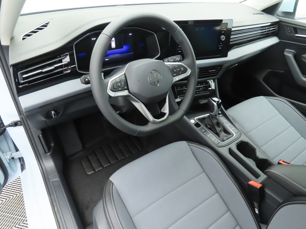 Thumbnail: 2026 Volkswagen Jetta - 9