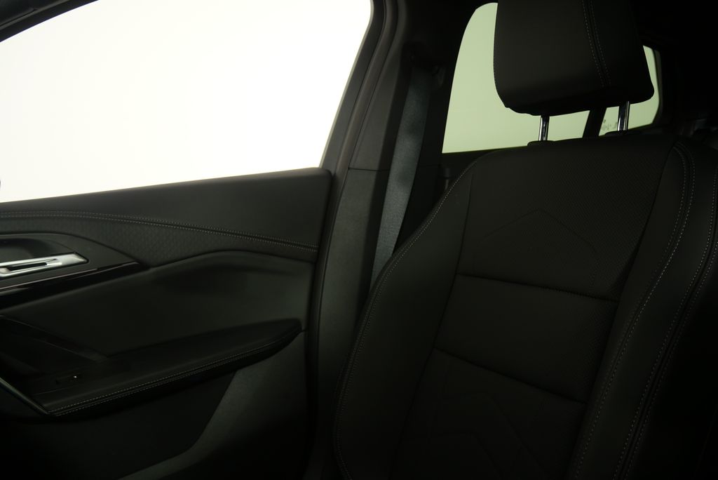 Thumbnail: 2025 BMW X2 - 25