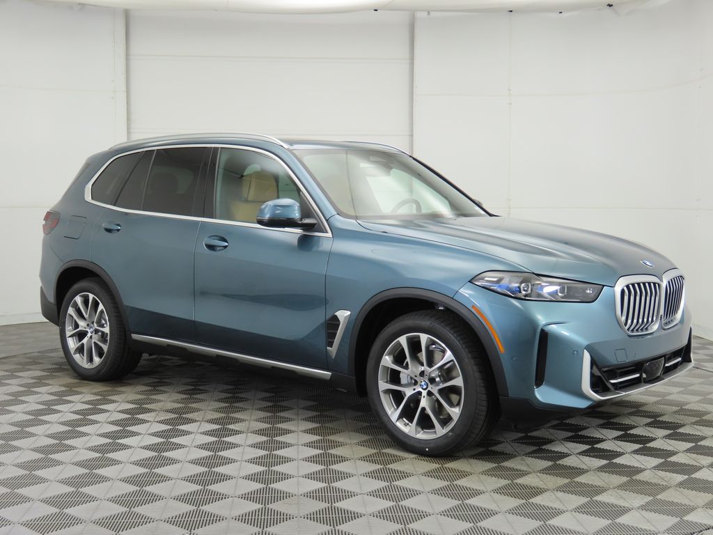 Thumbnail: 2026 BMW X5 - 3