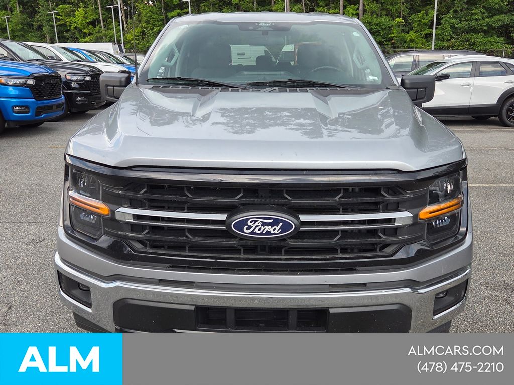 Used 2025 Silver Ford XLT image 3