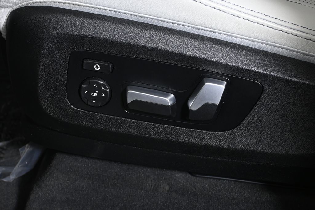 Thumbnail: 2024 BMW X5 - 26