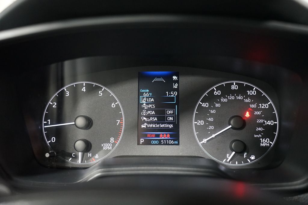 2024 Toyota Corolla LE 15