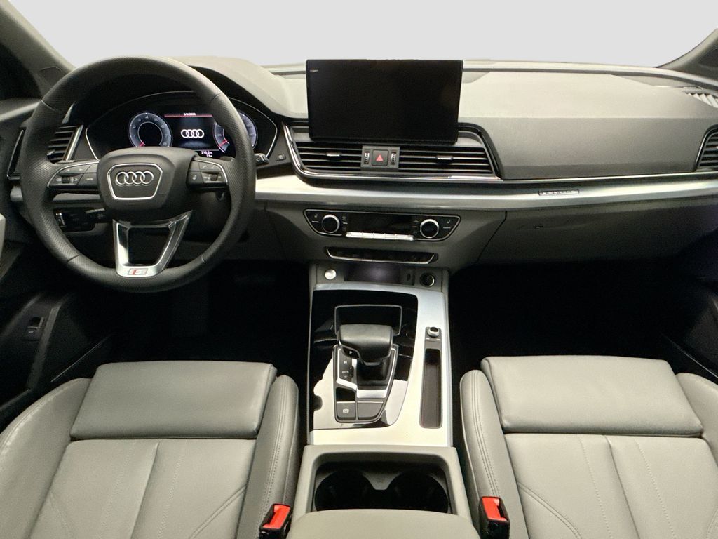 Thumbnail: 2024 Audi Q5 - 13