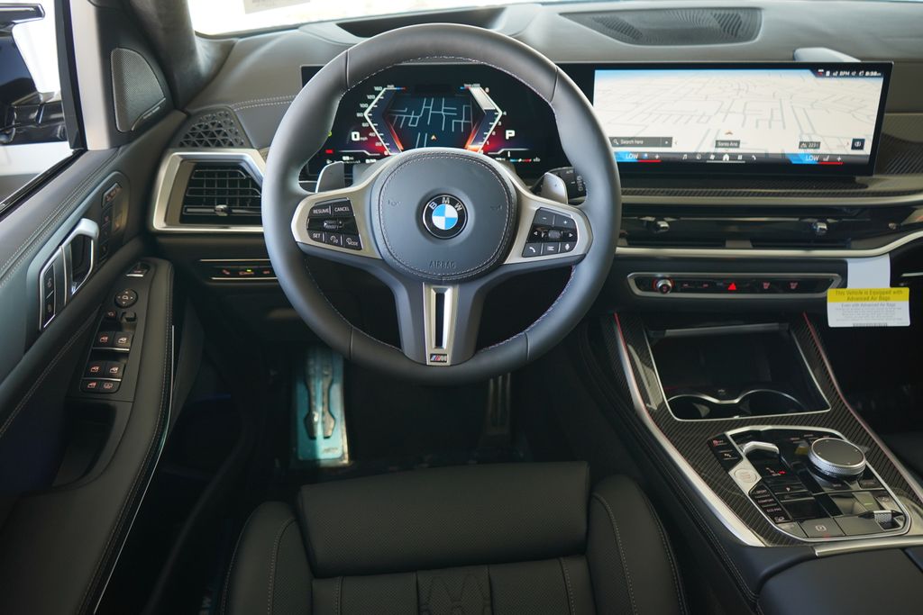 Thumbnail: 2026 BMW X7 - 16