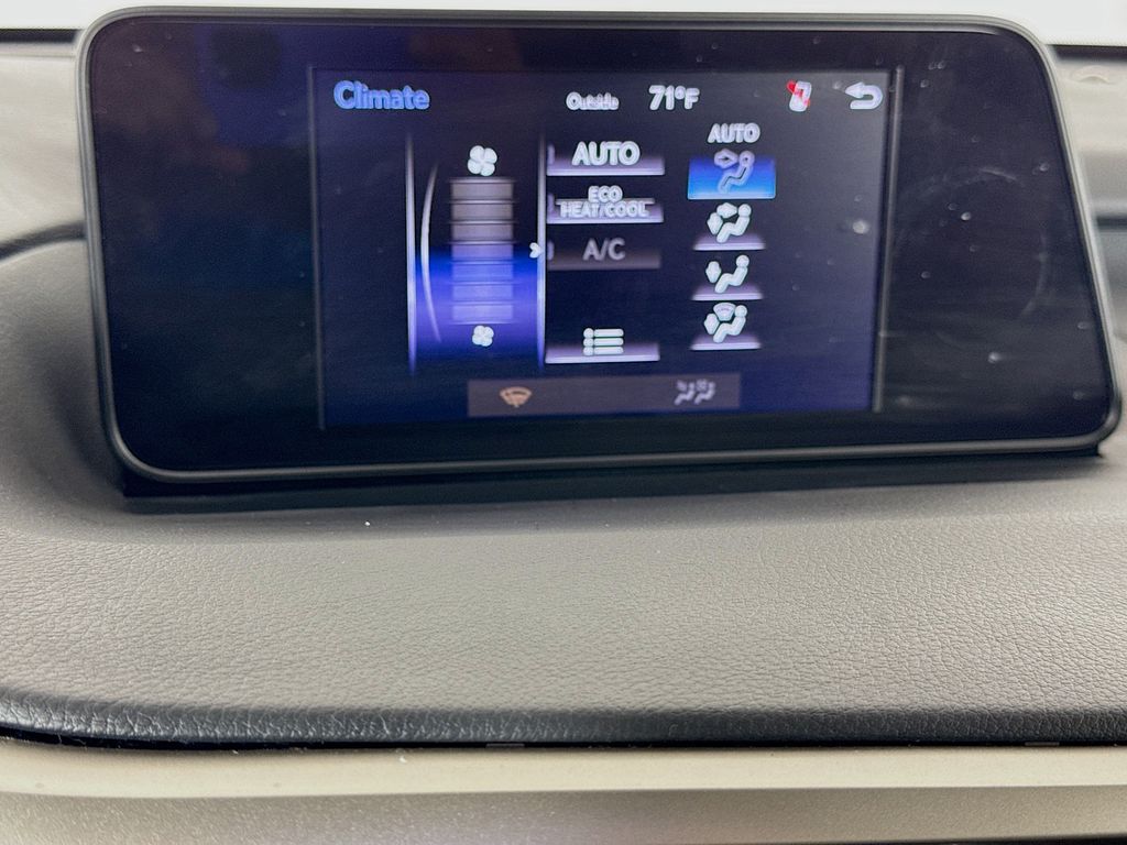 Thumbnail: 2019 Lexus RX - 16