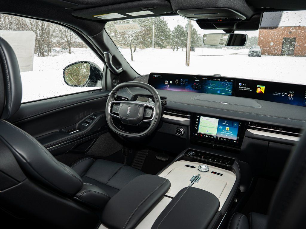 New 2026 White Lincoln Reserve image 46