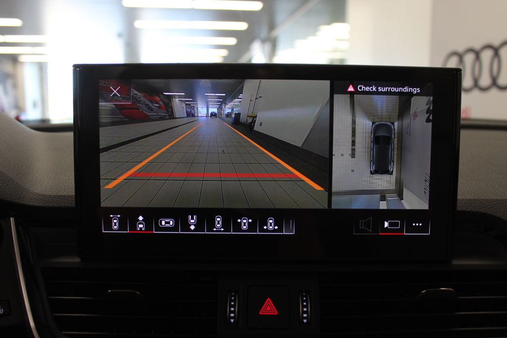 Thumbnail: 2023 Audi Q5 - 20