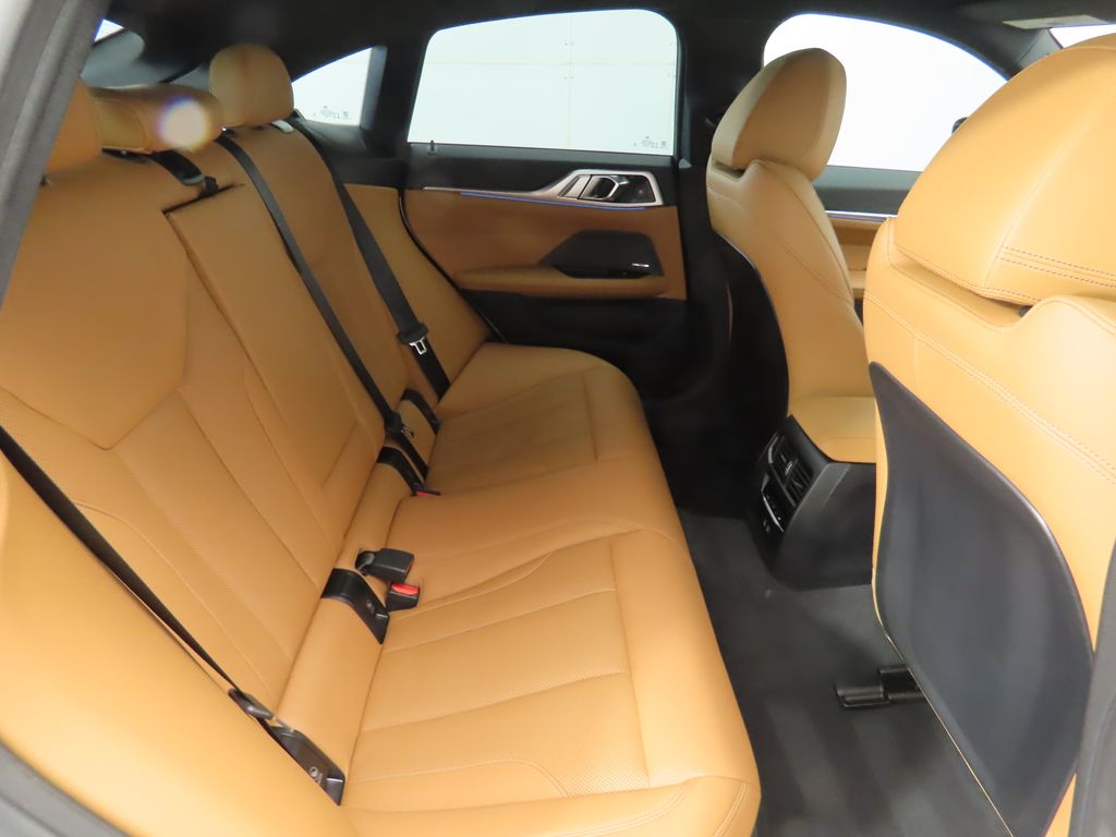 Thumbnail: 2025 BMW i4 - 21