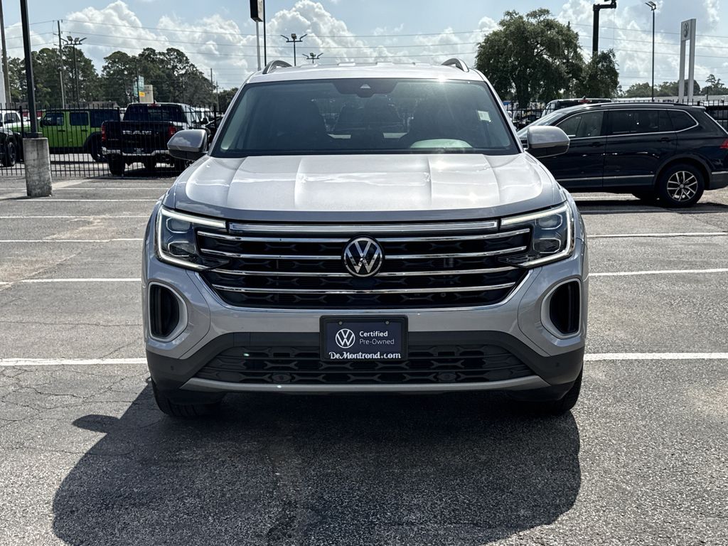 2024 Volkswagen Atlas 2.0T SE w/Technology Silver at DeMontrond Auto Country