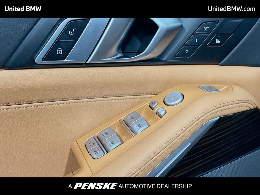 Thumbnail: 2025 BMW X7 - 3