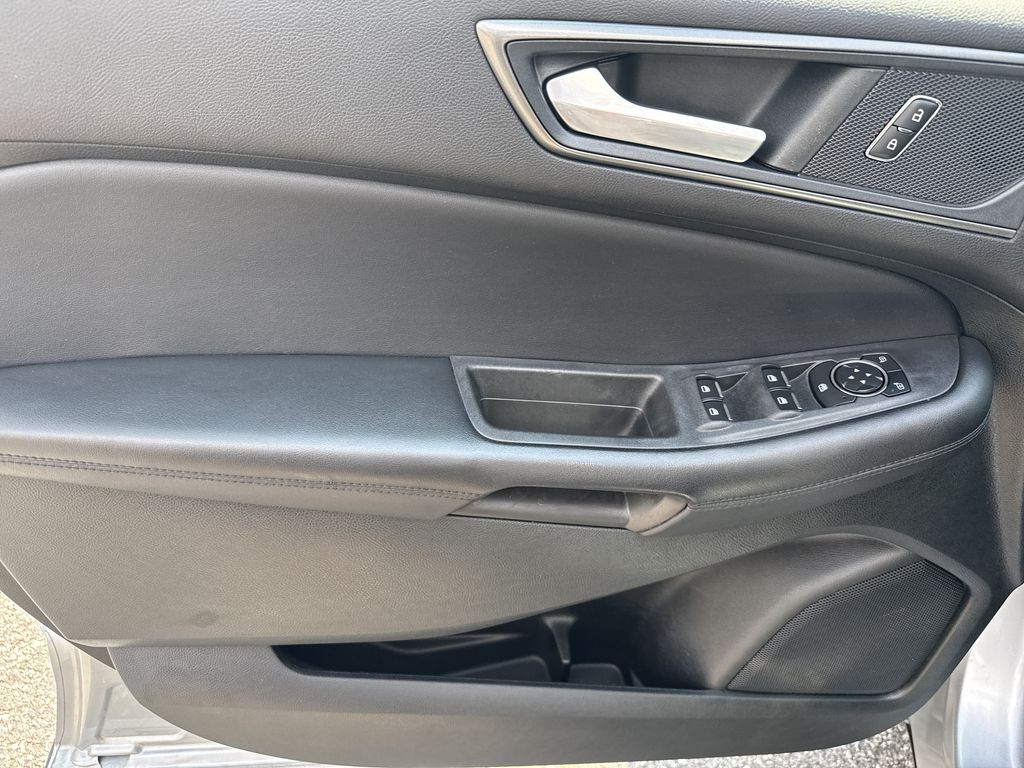 Used 2023 Ford Edge SUV