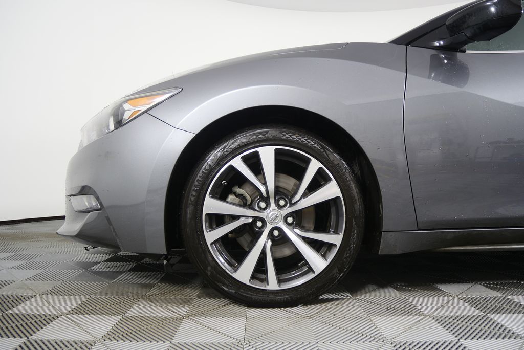 Thumbnail: 2016 Nissan Maxima - 7