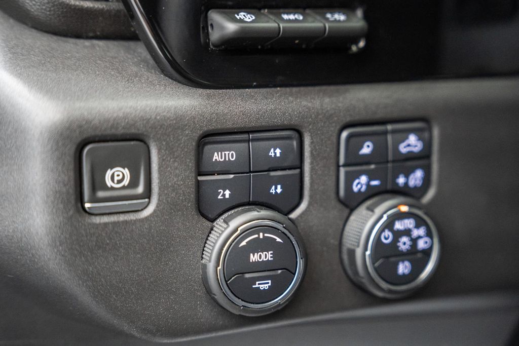 ChevroletSilverado 150049