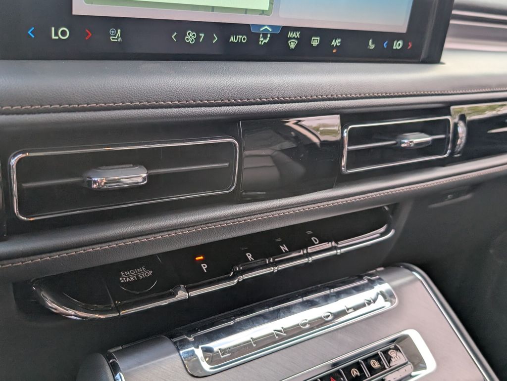 new 2026 Lincoln Aviator car, priced at $61,355