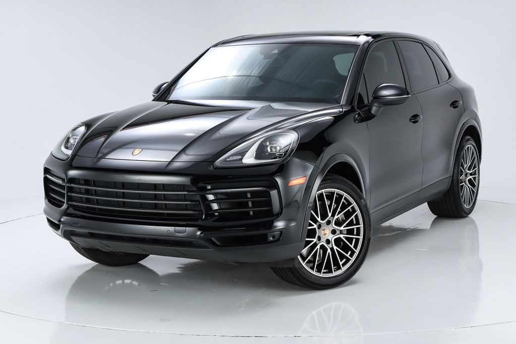2023 Porsche Cayenne Platinum Edition AWD