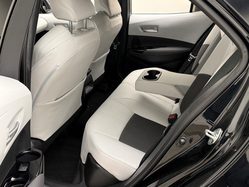 Thumbnail: 2023 Toyota Corolla - 28