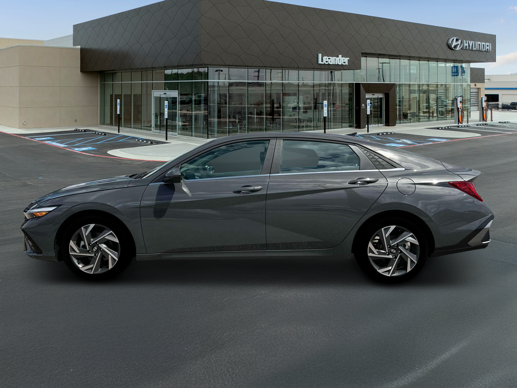 2025 Hyundai Elantra SEL 3