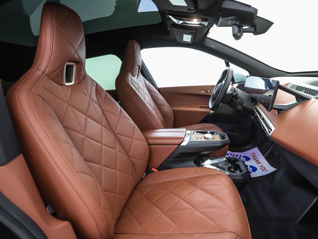 Thumbnail: 2024 BMW iX - 31
