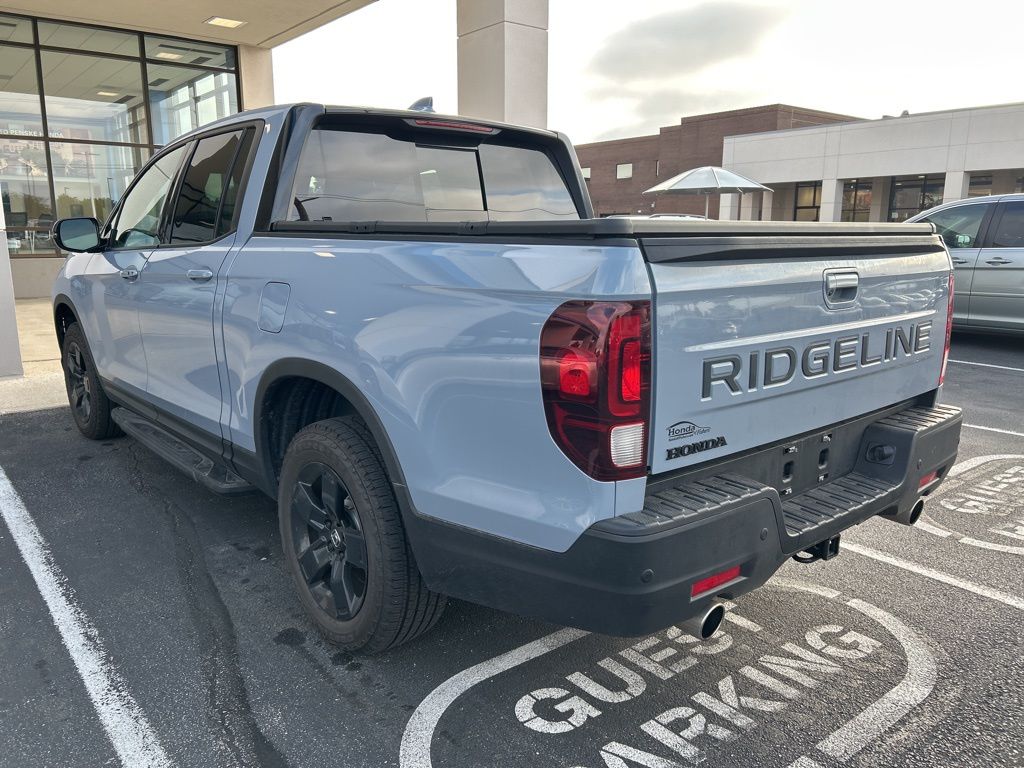 Thumbnail: 2025 Honda Ridgeline - 2