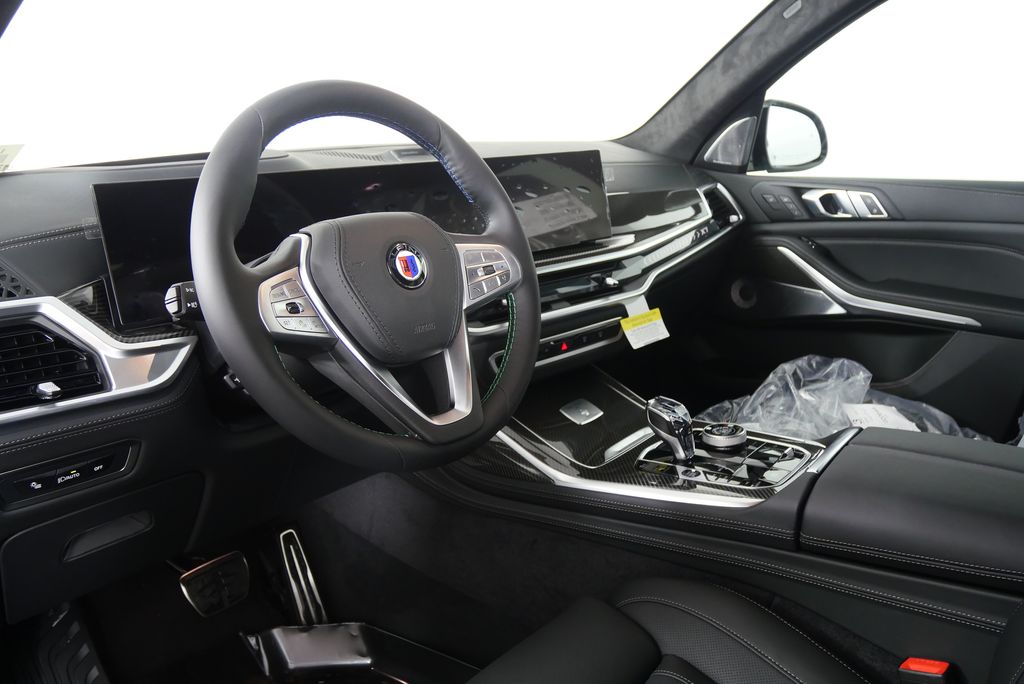 2026 BMW X7 Alpina XB7 16