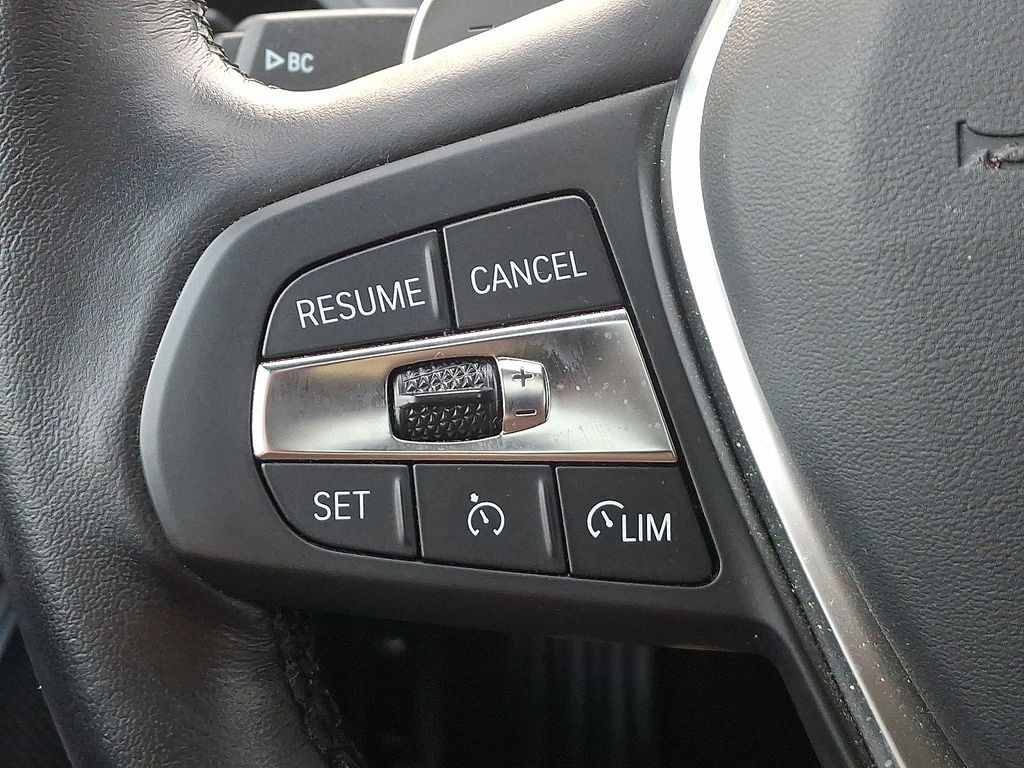 Thumbnail: 2023 BMW 3 Series - 22