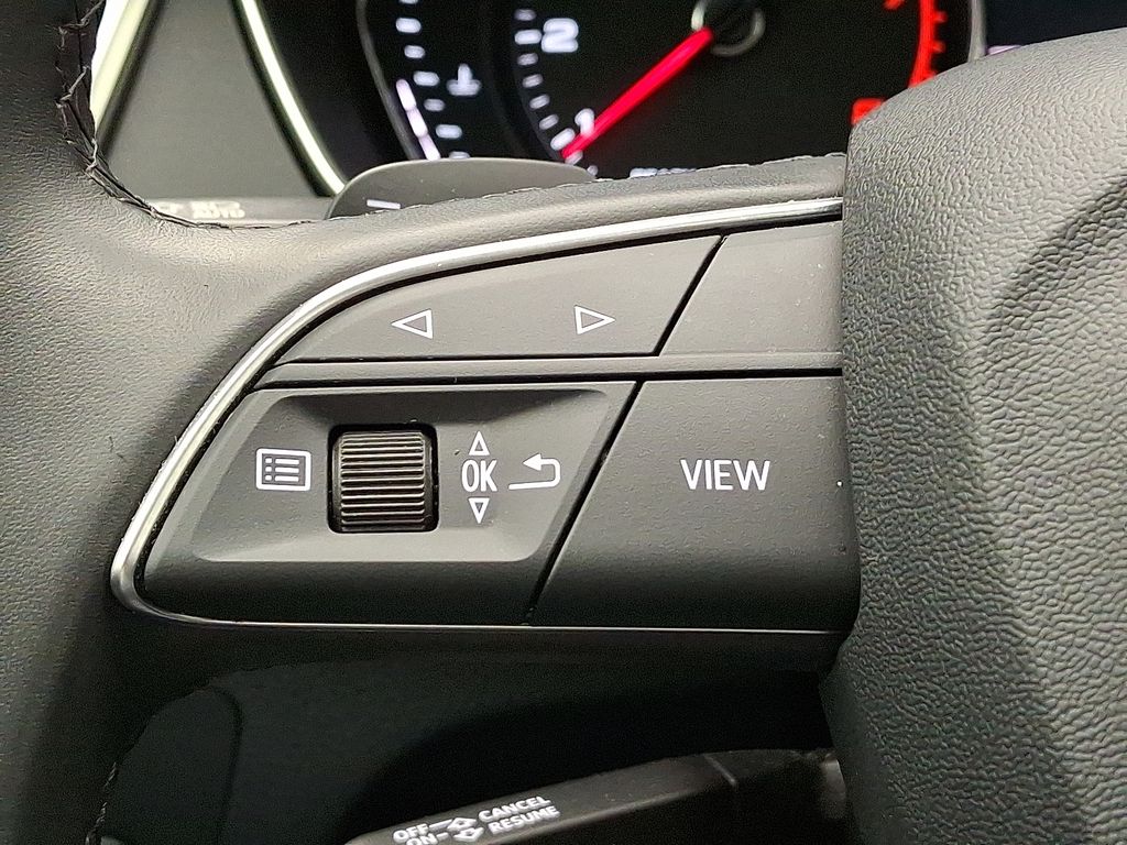 Thumbnail: 2022 Audi Q5 - 22